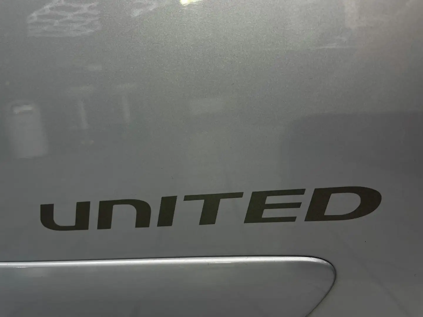 Vehicle image, number 18