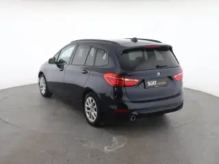 Vehicle image thumbnail, number 4