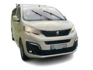 Vehicle image thumbnail, number 2