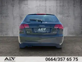 Vehicle image thumbnail, number 6