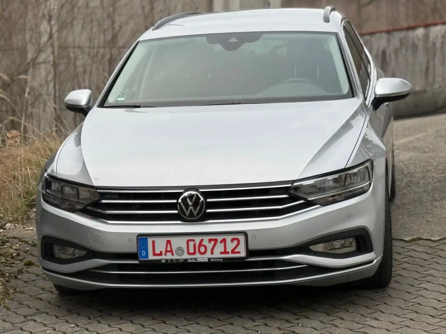 Vehicle image, number 3