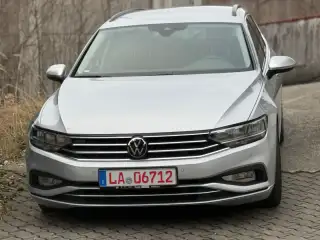 Vehicle image thumbnail, number 3