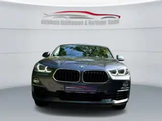 Vehicle image thumbnail, number 8