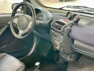 Vehicle image thumbnail, number 7