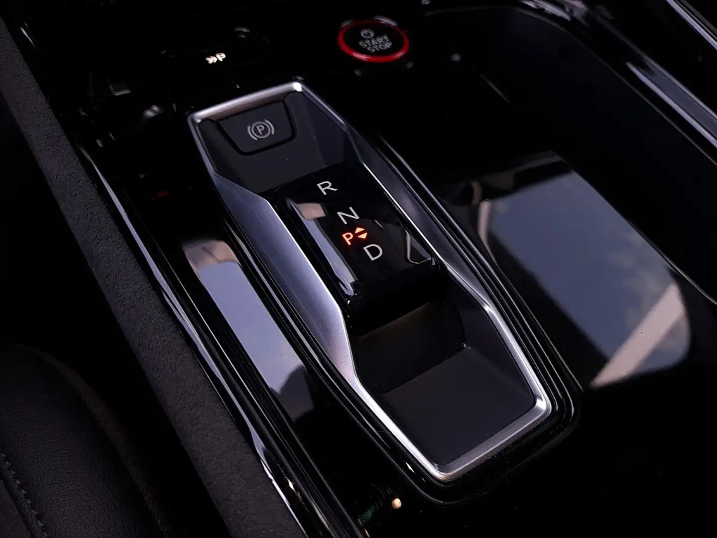 Vehicle image, number 8