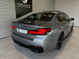 Vehicle image thumbnail, number 8