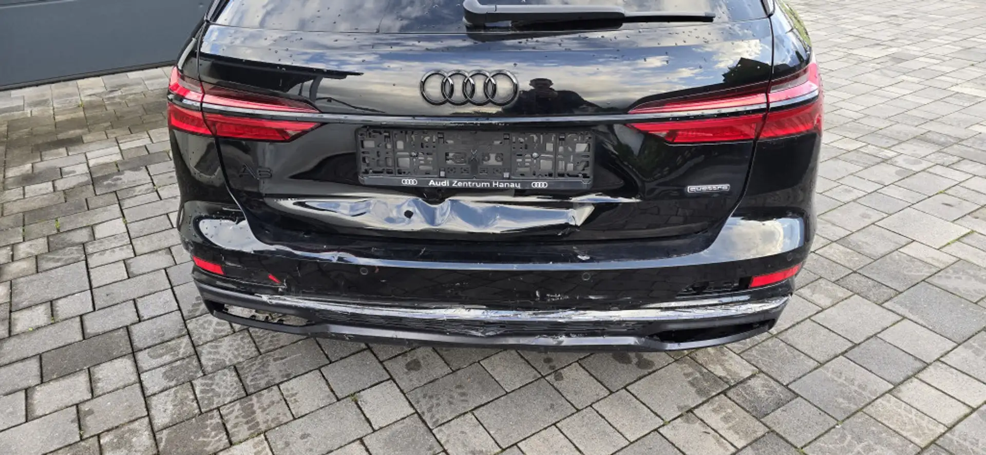 Vehicle image, number 13