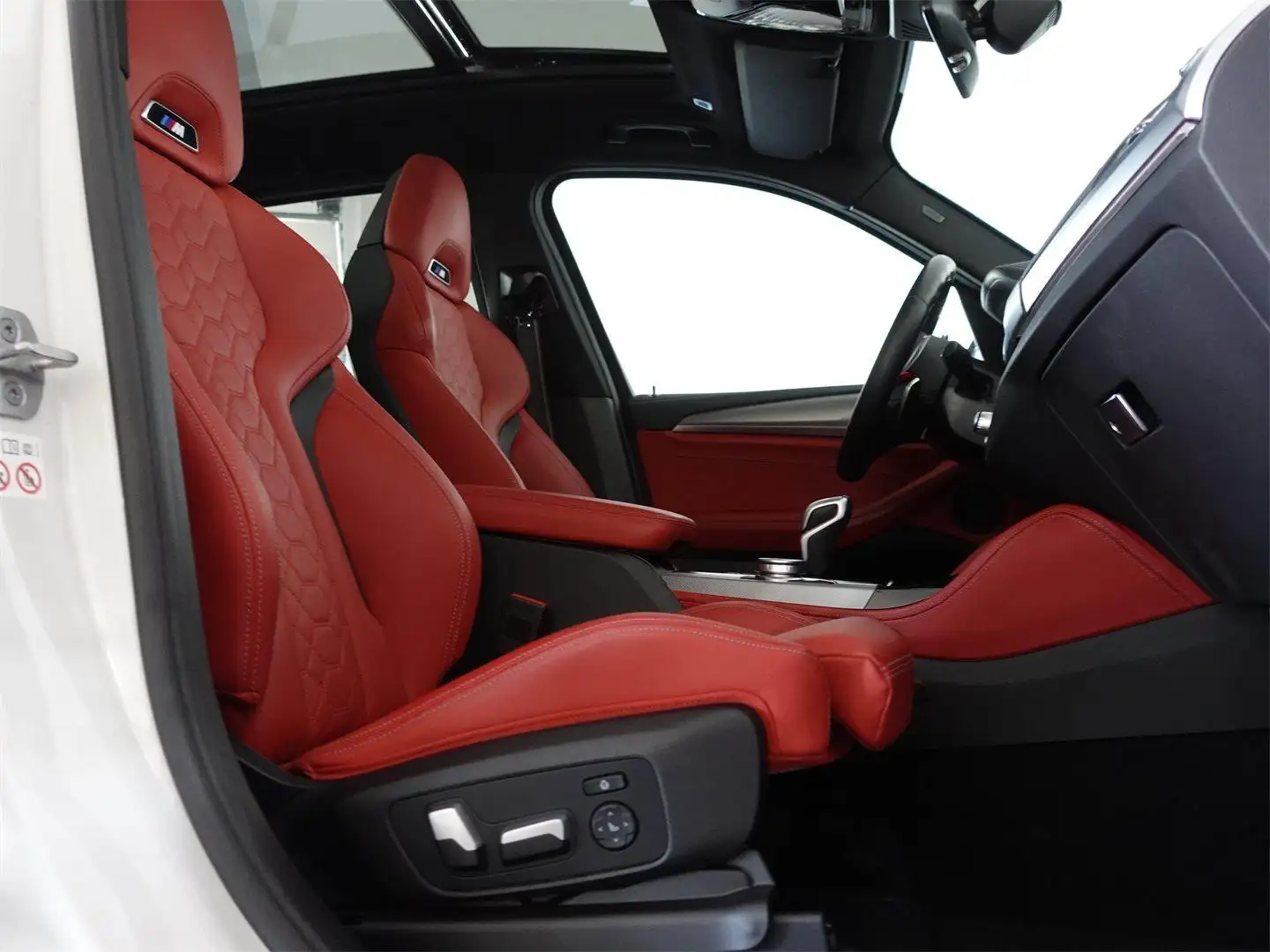 Vehicle image, number 9