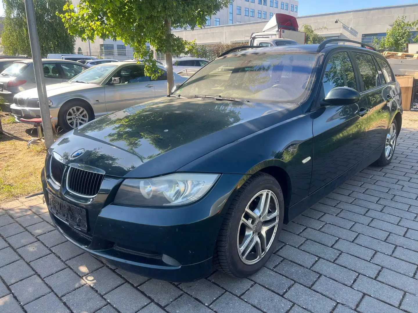 Vehicle image, number 1