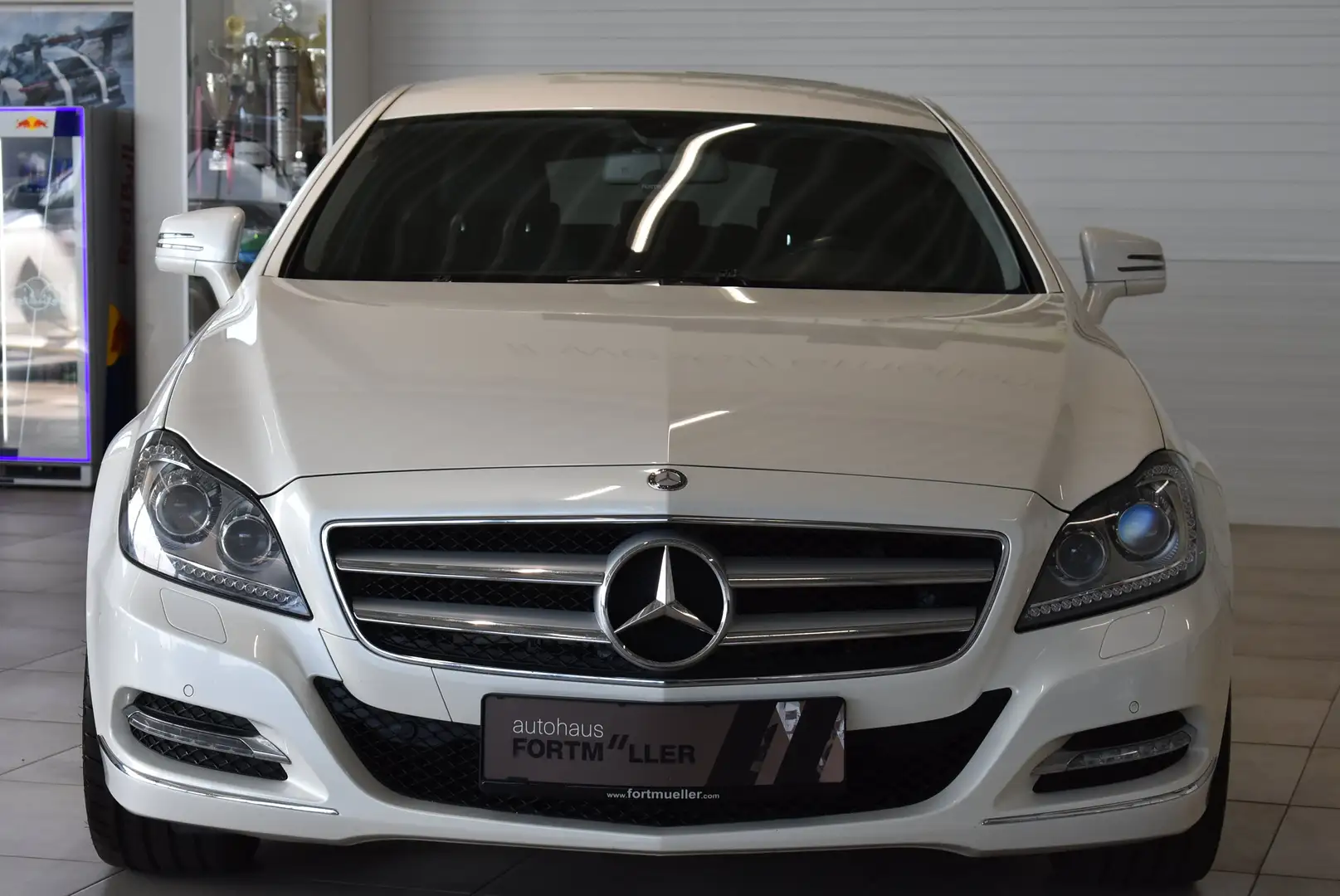 Vehicle image, number 2