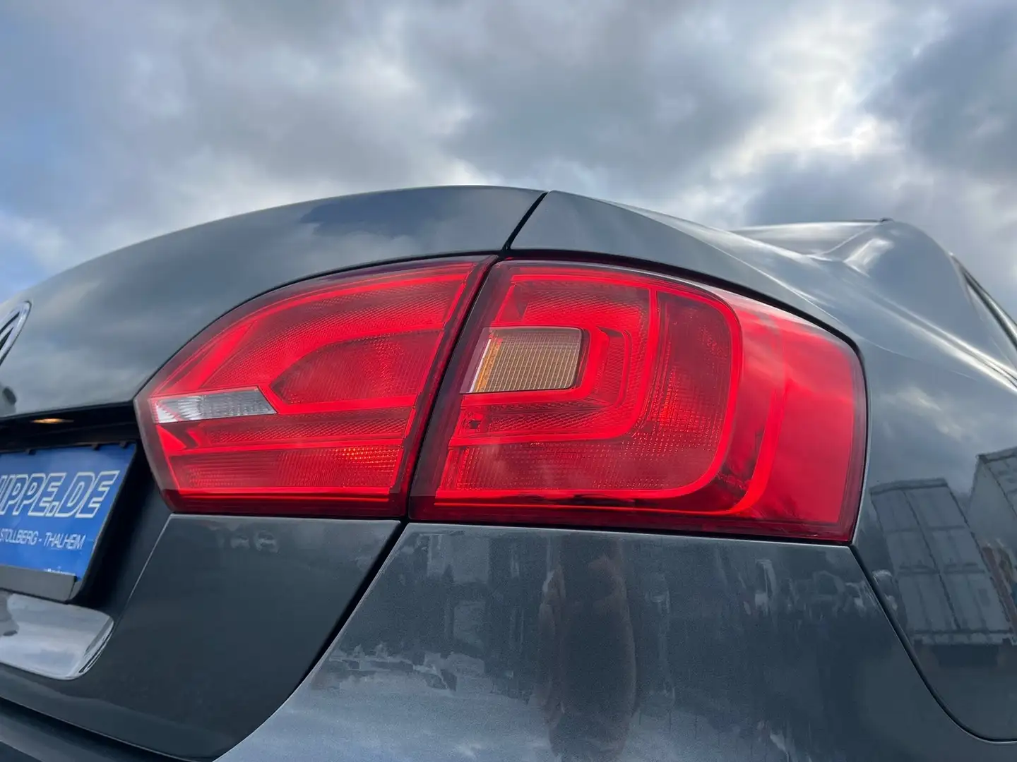 Vehicle image, number 23