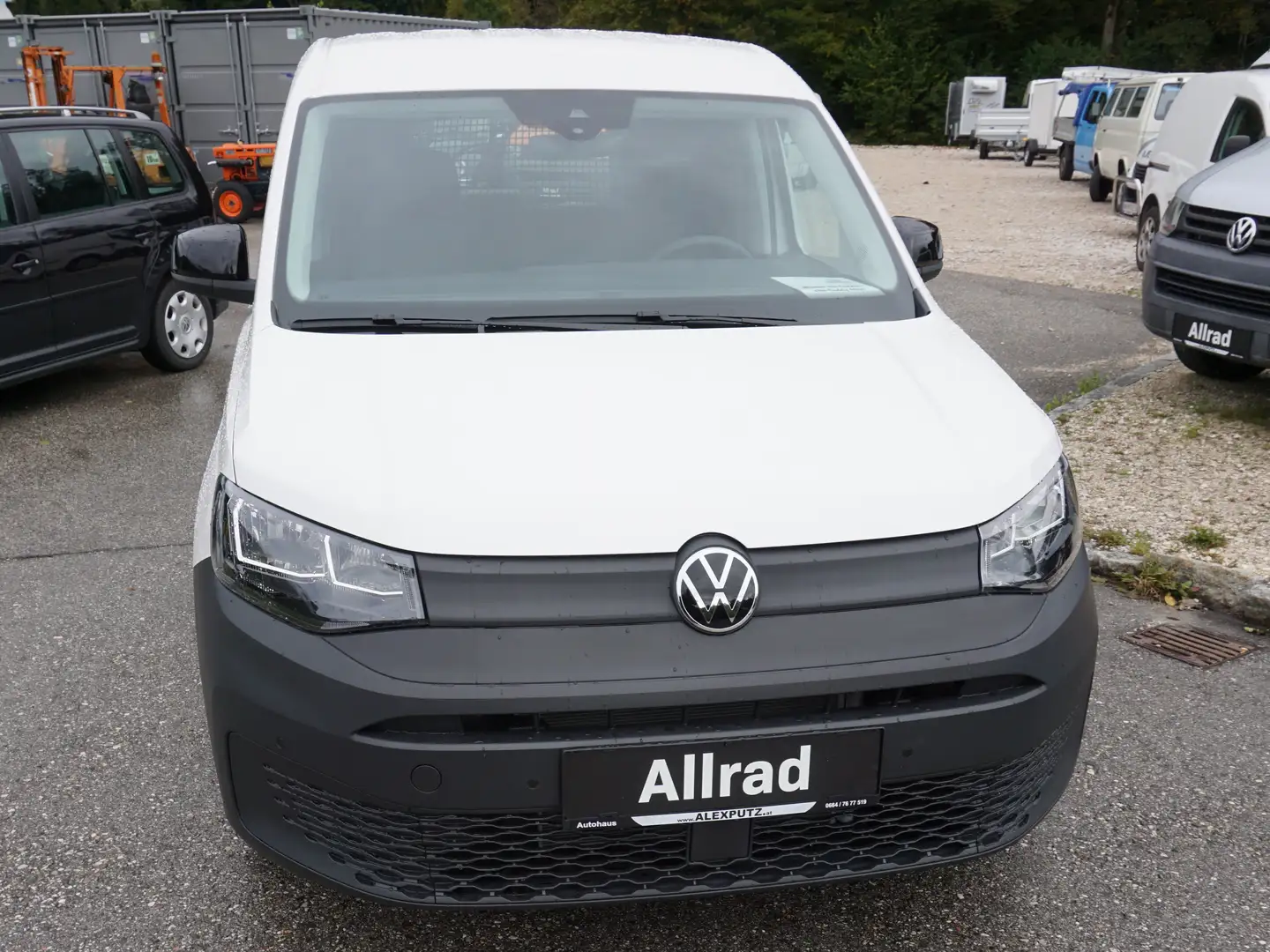 Vehicle image, number 11