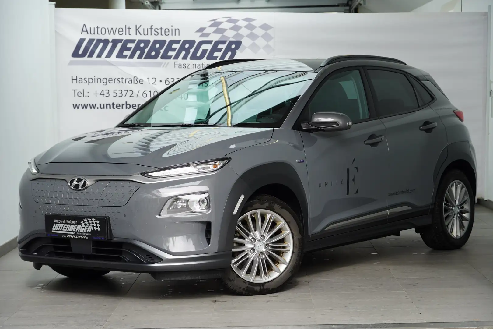 Vehicle image, number 1