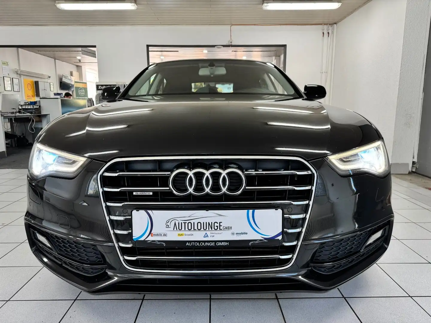 Vehicle image, number 5