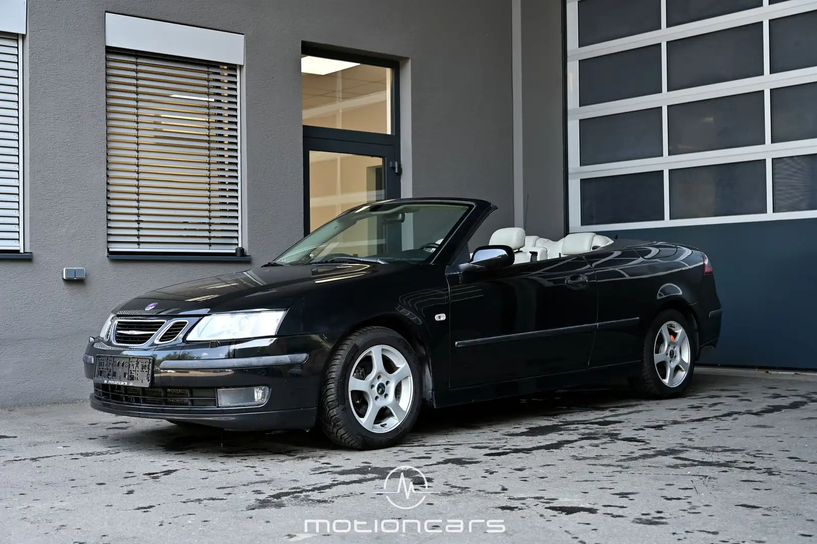 Vehicle image, number 9