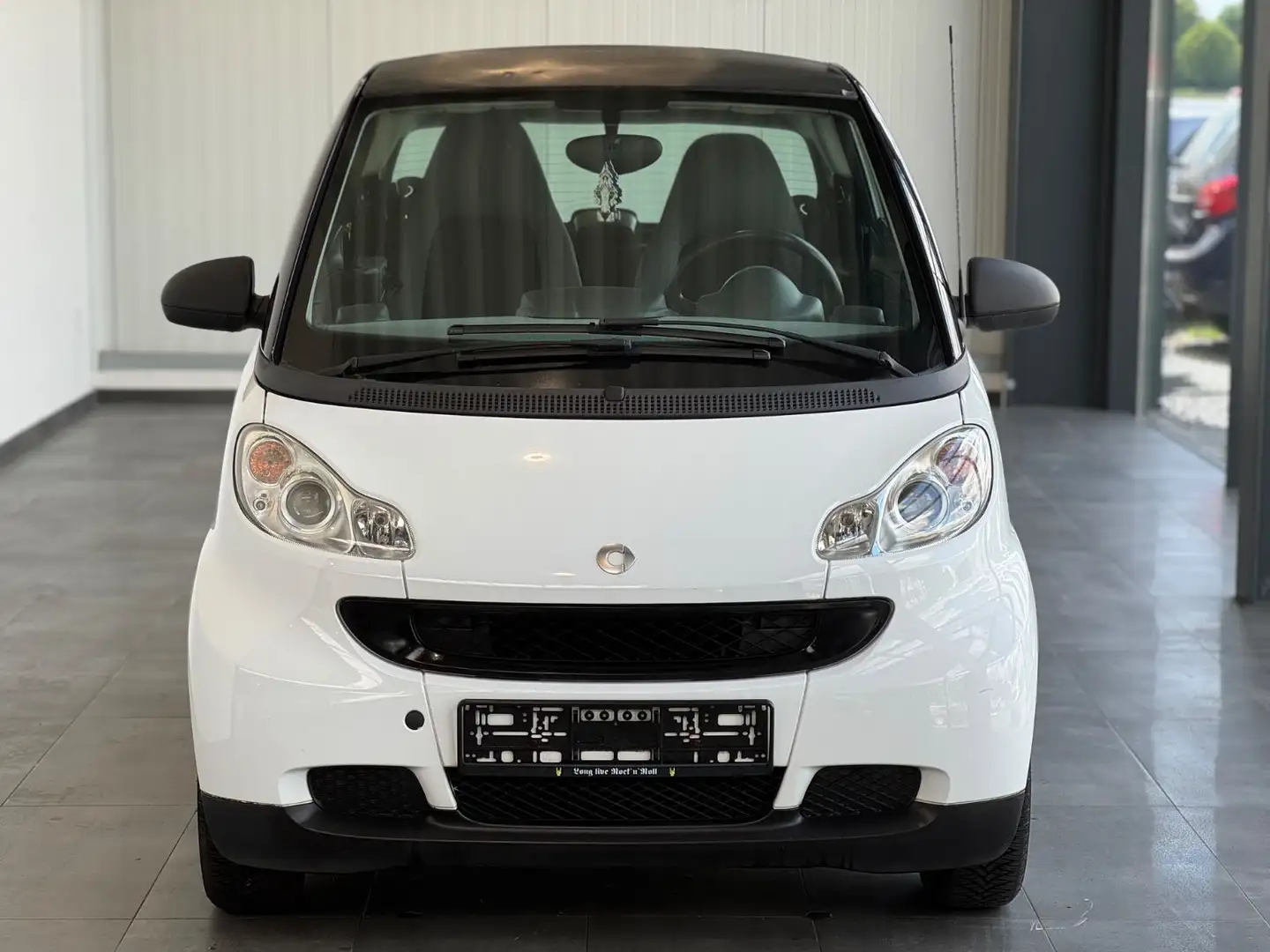 Vehicle image, number 5