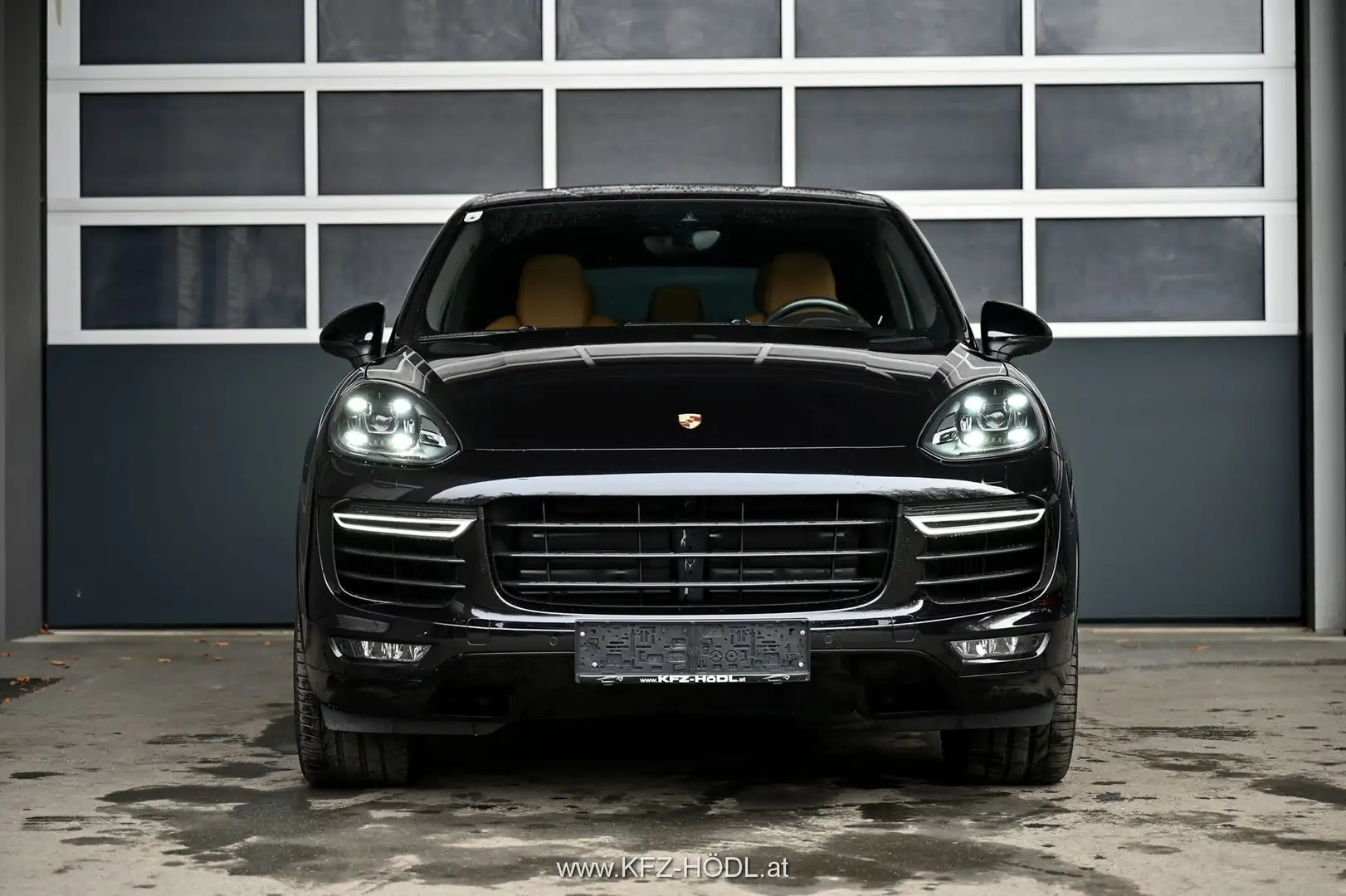 Vehicle image, number 3