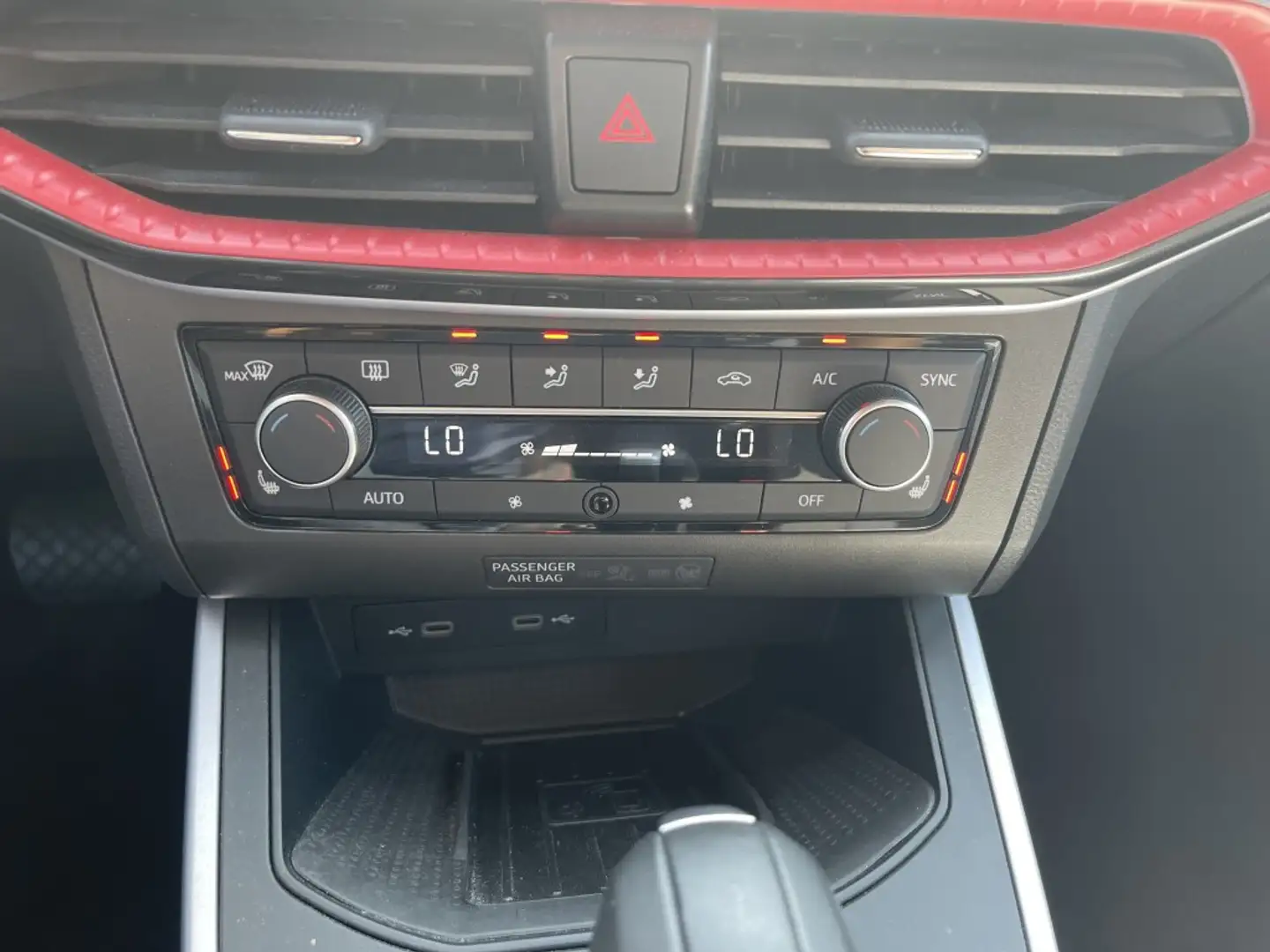 Vehicle image, number 7