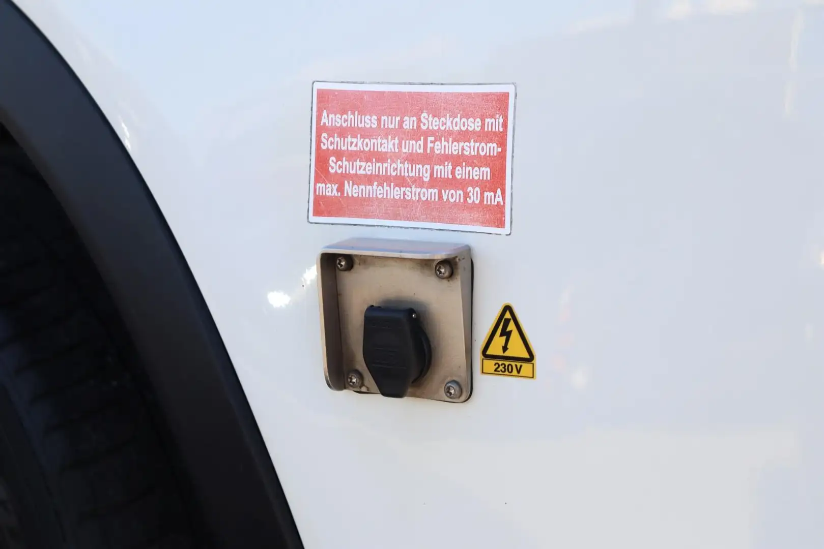 Vehicle image, number 18