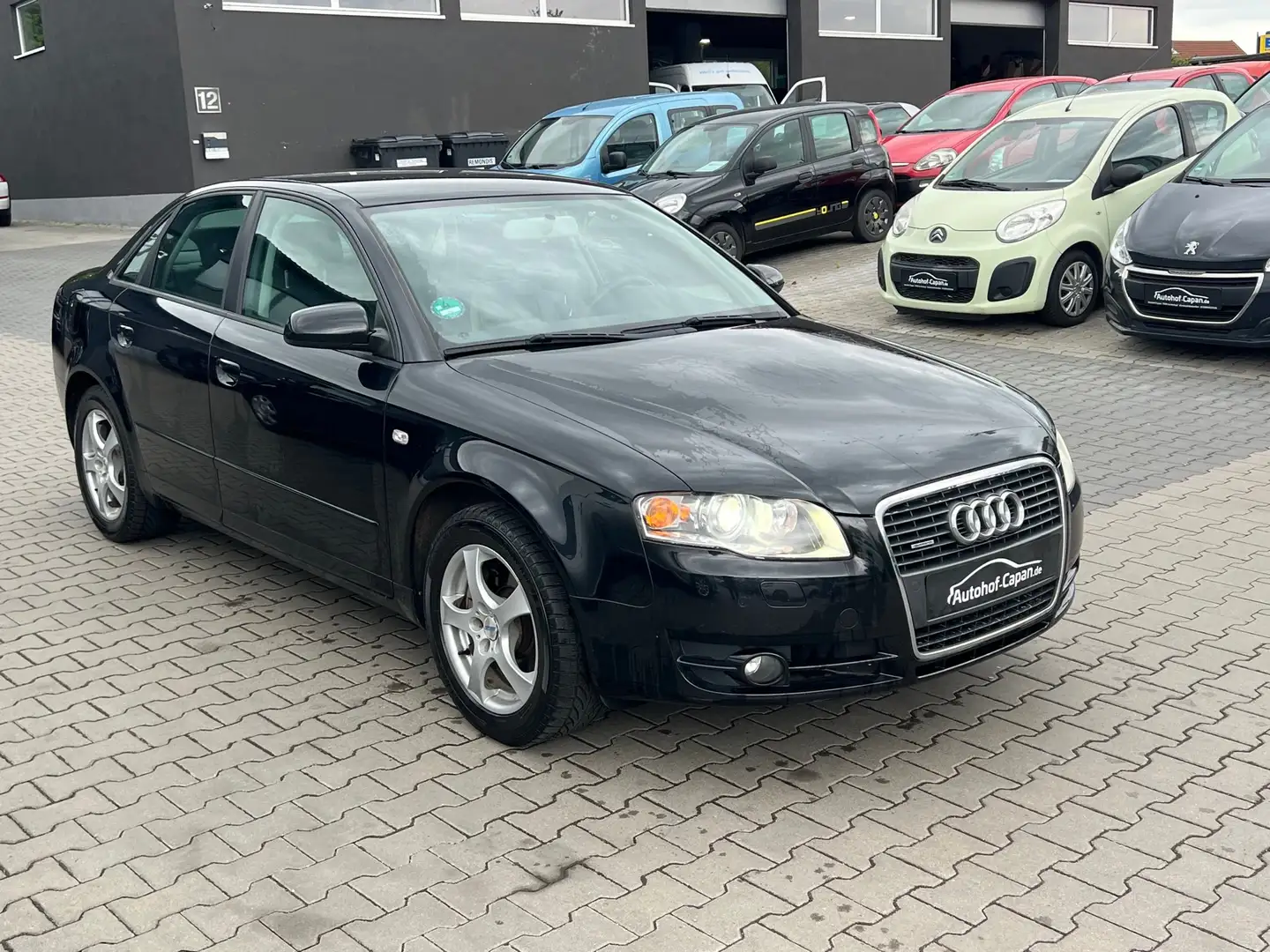 Vehicle image, number 3