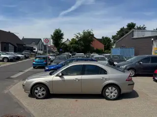 Vehicle image thumbnail, number 2
