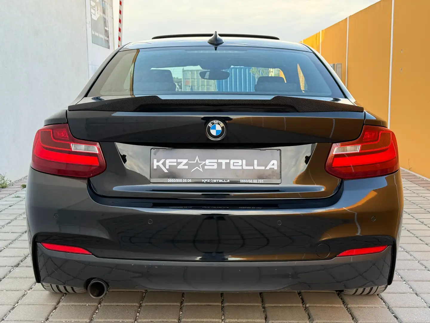 Vehicle image, number 5