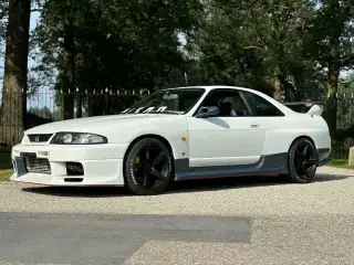 Vehicle image thumbnail, number 4