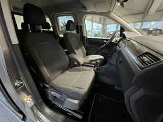 Vehicle image thumbnail, number 5