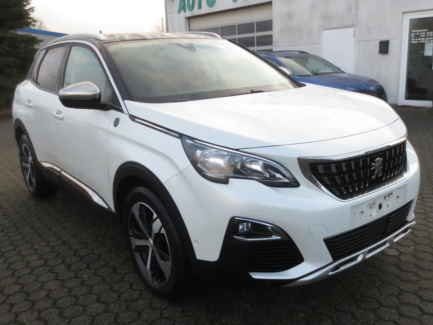 Vehicle image, number 2