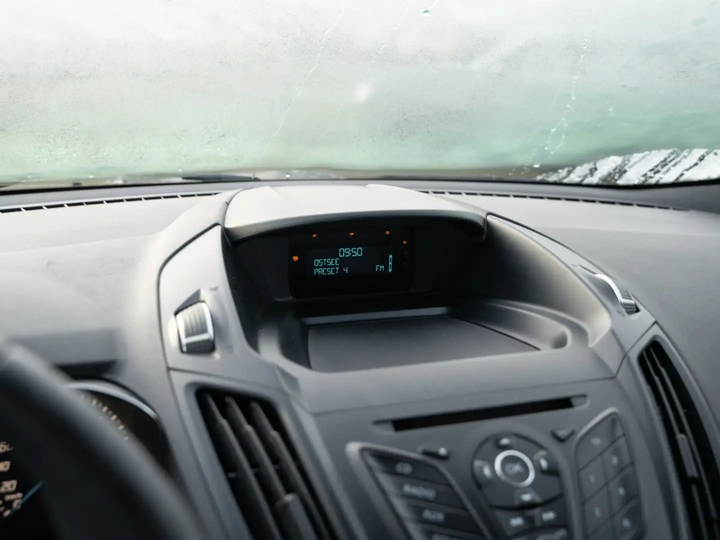 Vehicle image, number 10