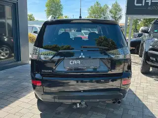 Vehicle image thumbnail, number 6