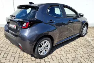 Vehicle image thumbnail, number 7