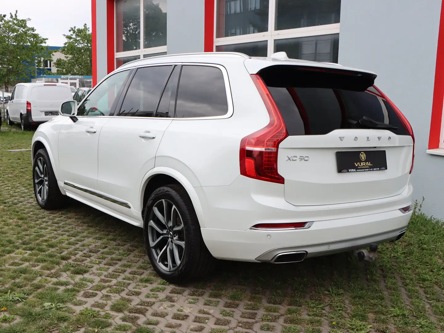 Vehicle image, number 7
