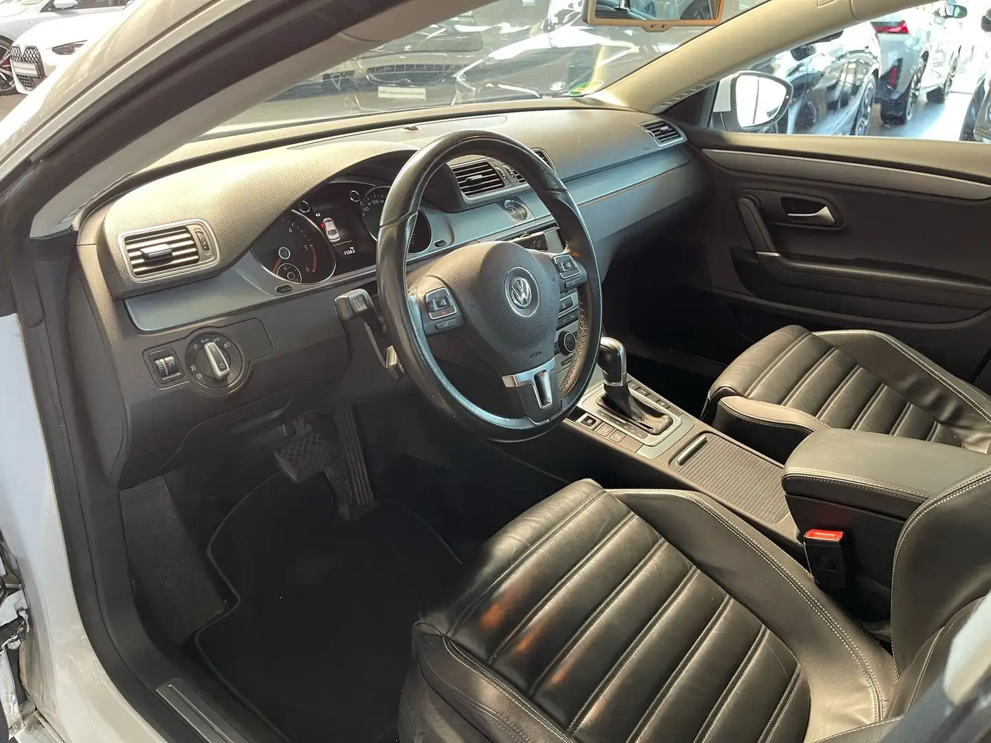 Vehicle image, number 7