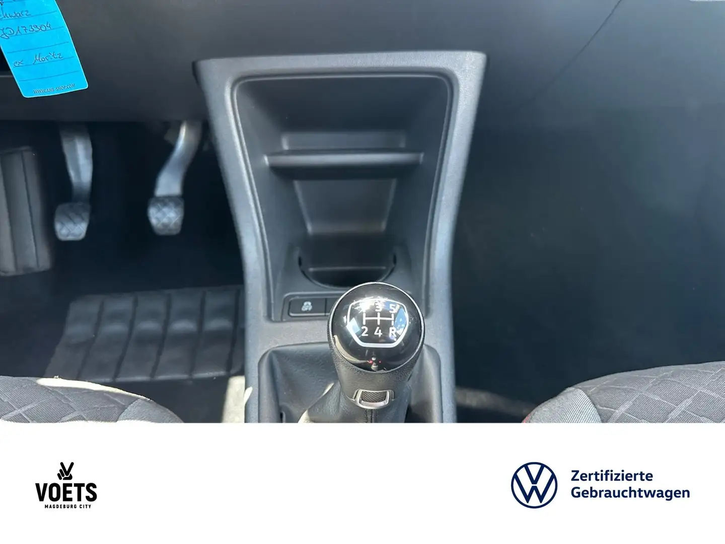 Vehicle image, number 9