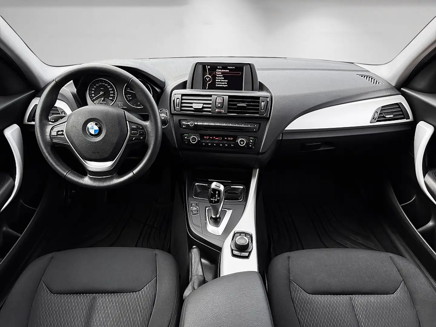 Vehicle image, number 9
