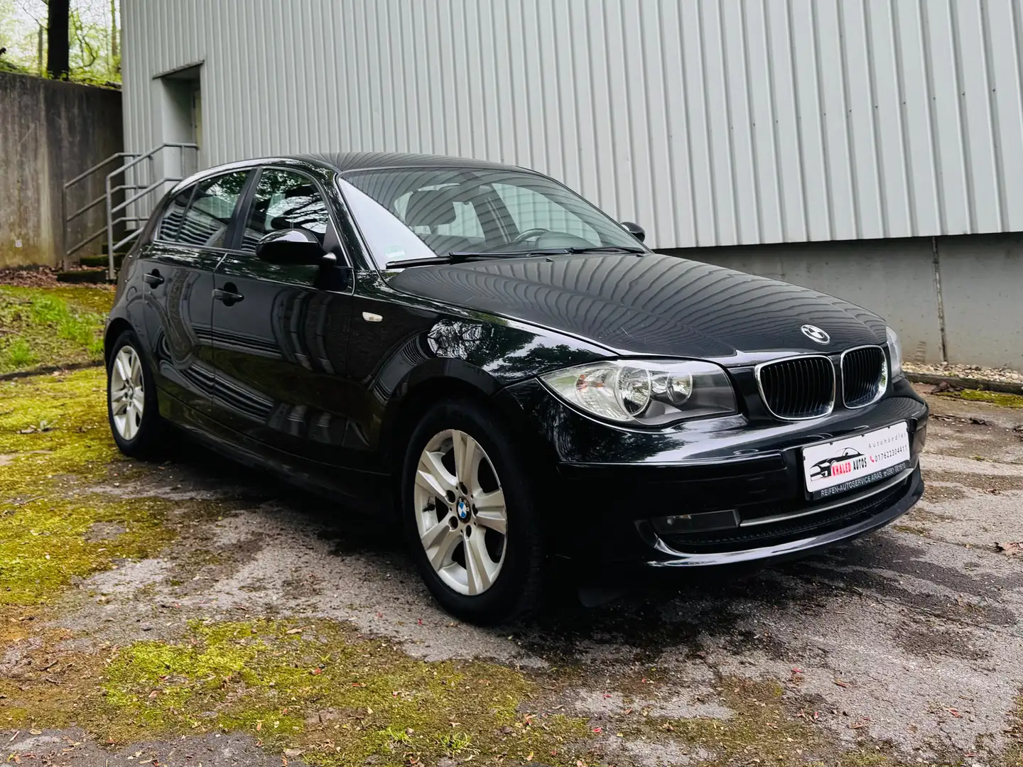 Vehicle image, number 3