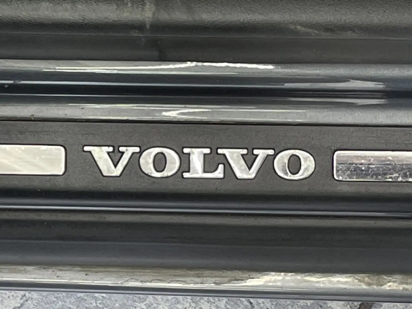 Vehicle image, number 10