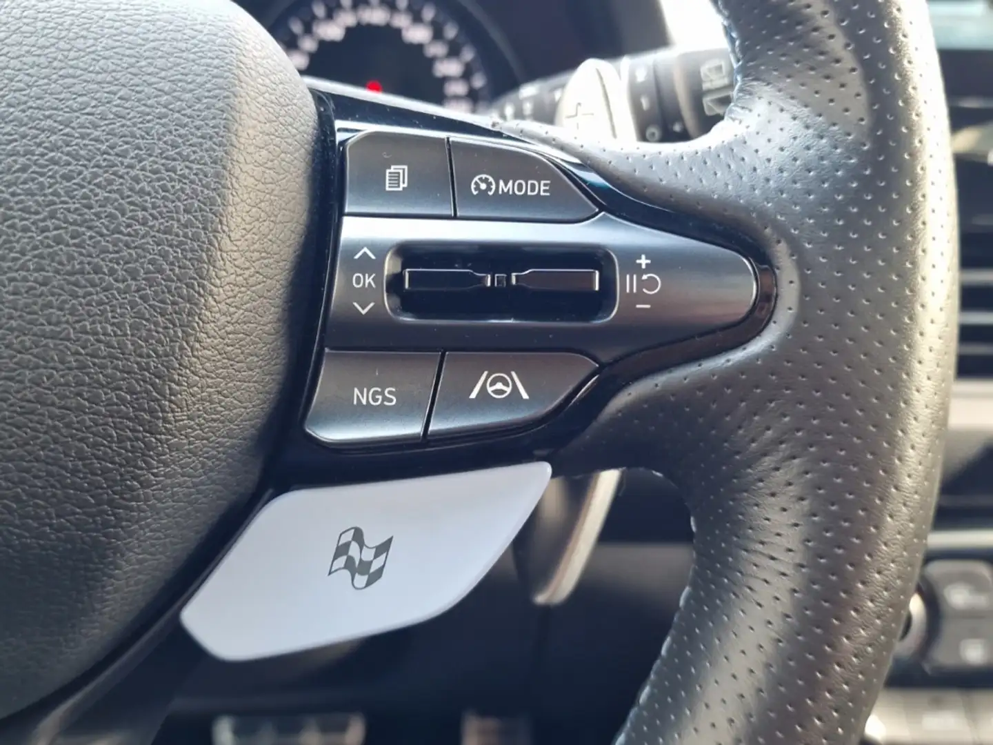 Vehicle image, number 17