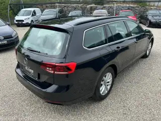 Vehicle image thumbnail, number 12