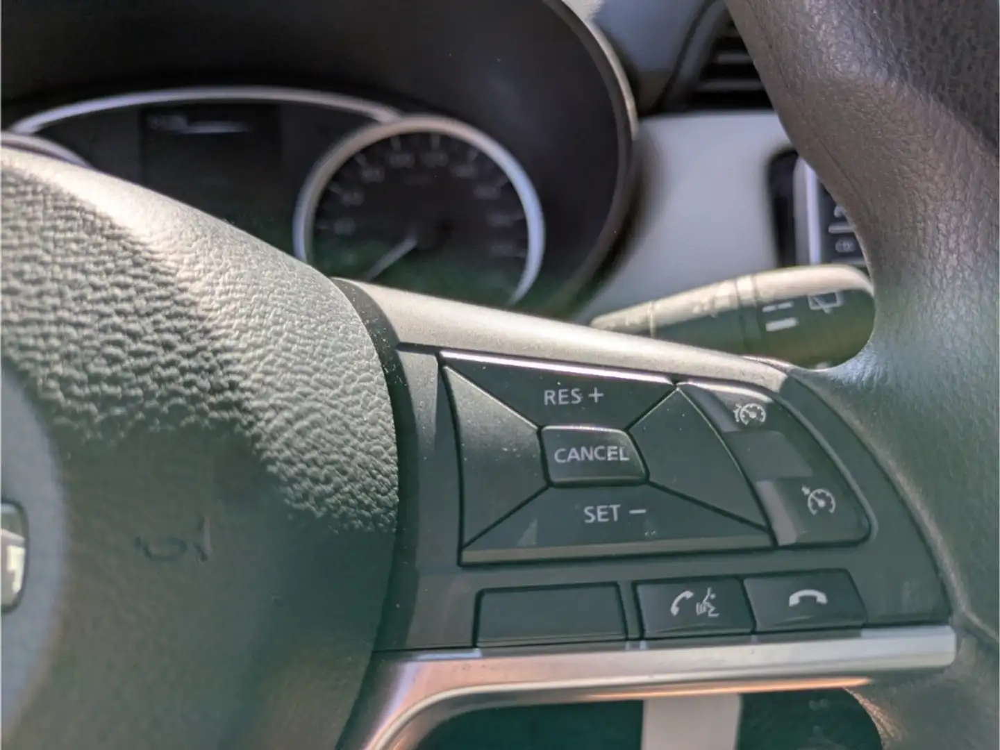 Vehicle image, number 10