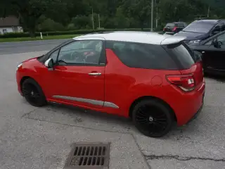 Vehicle image thumbnail, number 5