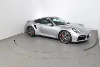 Vehicle image thumbnail, number 3