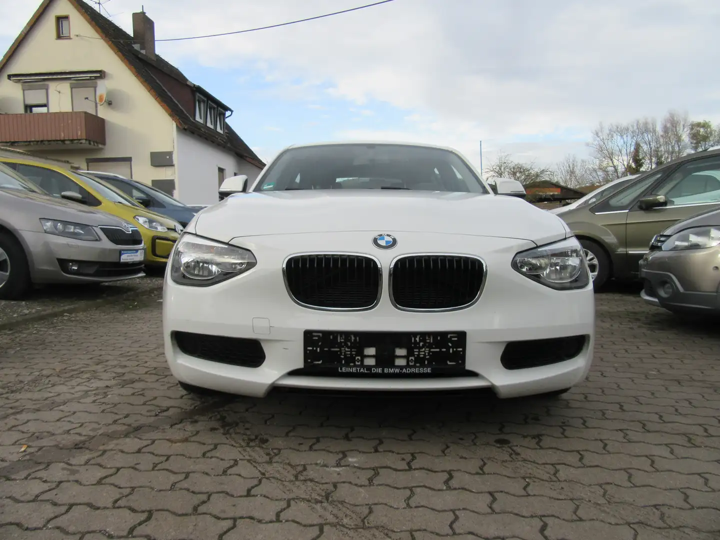 Vehicle image, number 2