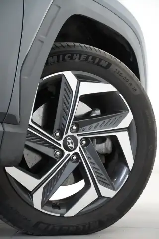 Vehicle image thumbnail, number 9