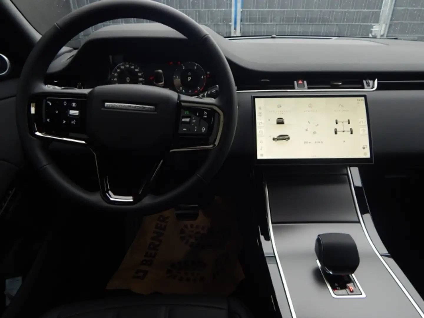 Vehicle image, number 9