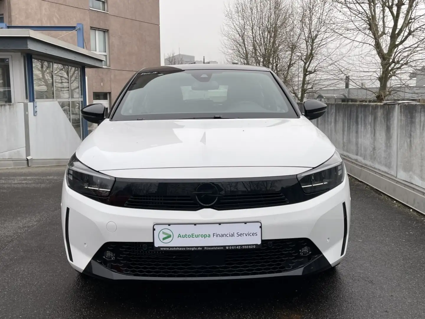 Vehicle image, number 8