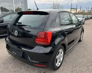 Vehicle image thumbnail, number 6