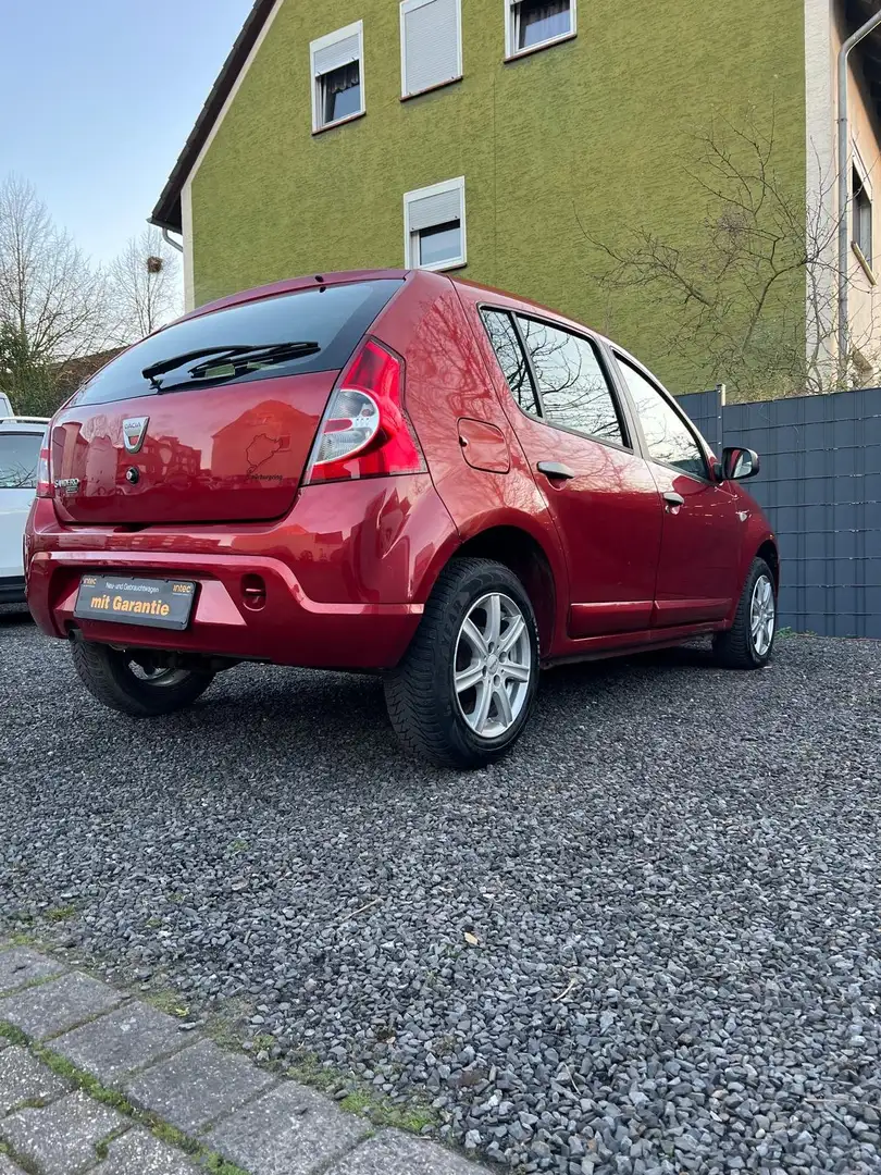 Vehicle image, number 6