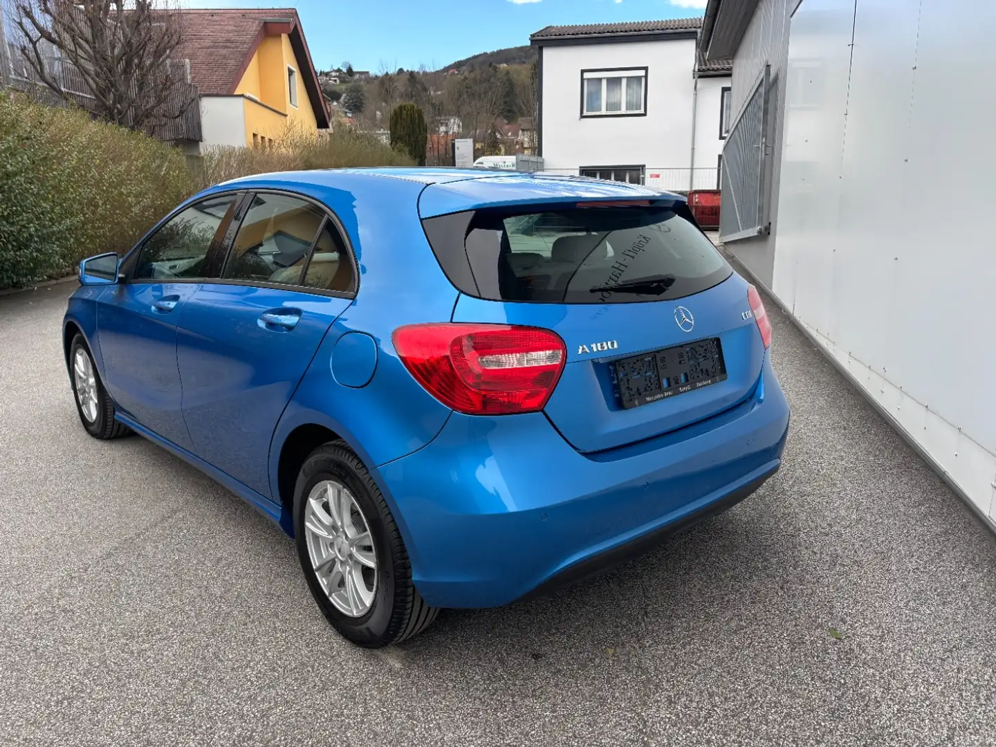 Vehicle image, number 5
